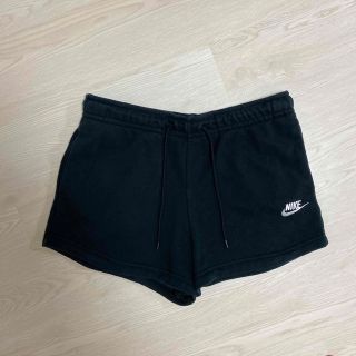 ナイキ(NIKE)の美品NIKE🌟ショートパンツ　レディースM(ショートパンツ)