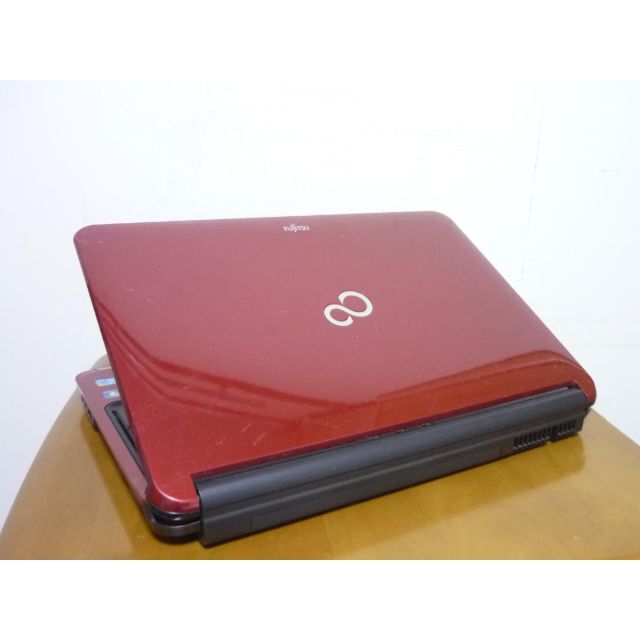 大人気の赤ルビーレッド 高性能第2世代i3搭載 HDD500G