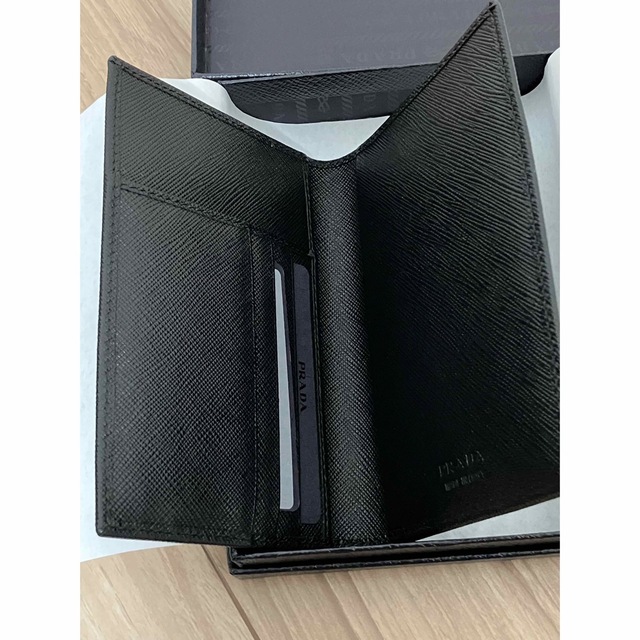 新品未使用 PRADA プラダ 二つ折り長財布2mv017saftra-nero