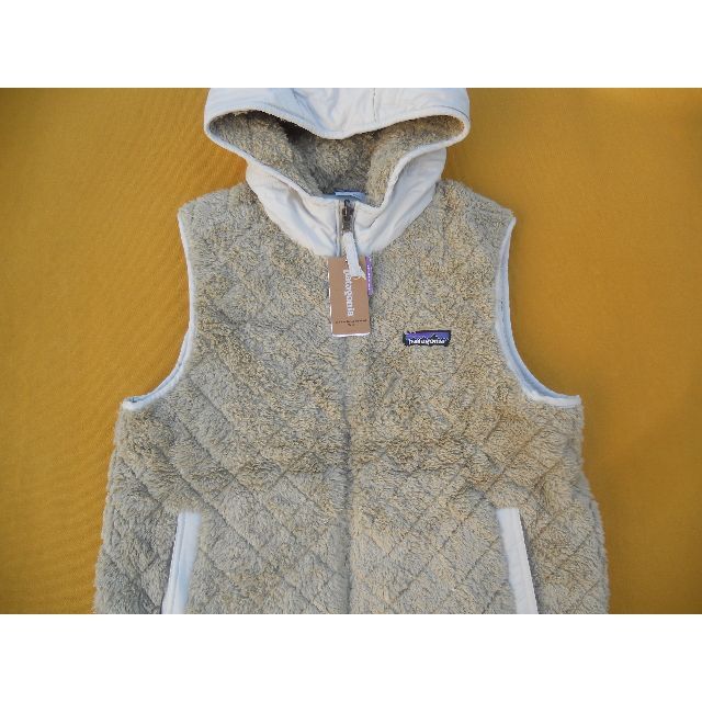 patagonia(パタゴニア)のパタゴニア W's Los Gatos Hooded Vest XS ELKH レディースのトップス(ベスト/ジレ)の商品写真