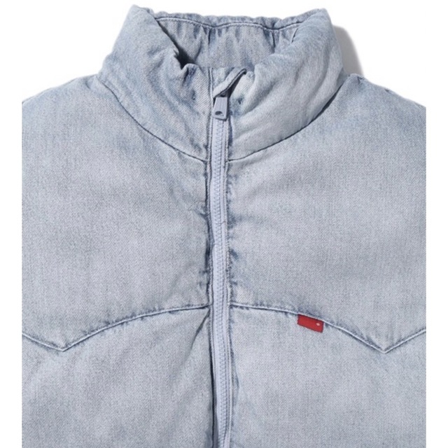 【Mサイズ】Levi's  リーバイス　SUPER  PUFFER JACKET