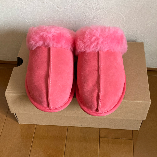 モカシン新品 UGG  スリッパ SCUFFETTE II レディース