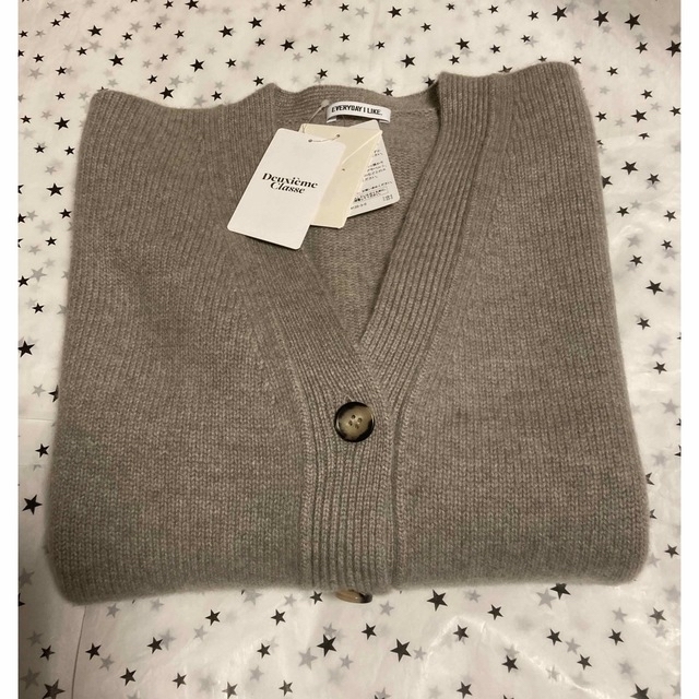 DEUXIEME CLASSE(ドゥーズィエムクラス)の未使用 Cashmere Chunky カーディガン レディースのトップス(カーディガン)の商品写真