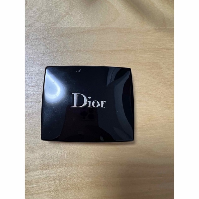 DIOR サンククルールデザイナー　818 コスメ/美容のベースメイク/化粧品(アイシャドウ)の商品写真