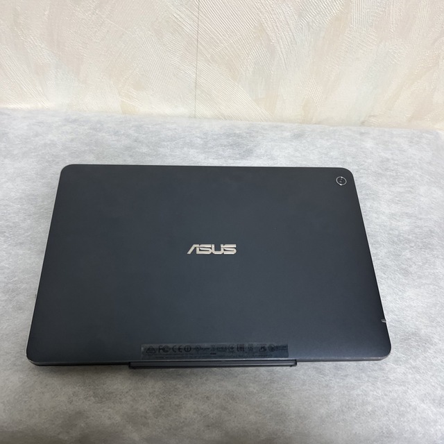 ASUS(エイスース)のASUS TransBook T100chi 3795(ジャンク) スマホ/家電/カメラのPC/タブレット(タブレット)の商品写真