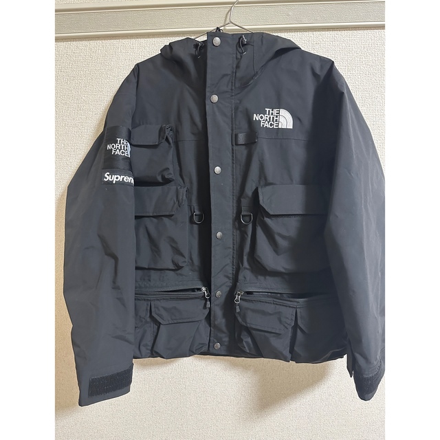 supreme × The North Face cargo jacket