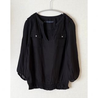 ザラ(ZARA)のザラ　ブラック　プルオーバー　トップス(シャツ/ブラウス(長袖/七分))