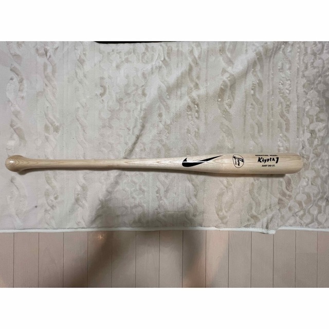 NIKE(ナイキ)の清田モデル　NPB  木製バッグ スポーツ/アウトドアの野球(バット)の商品写真
