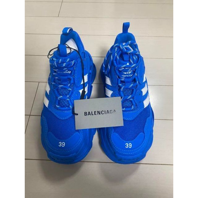 素晴らしい品質 Balenciaga triplesコラボスニーカー39希少 BALENCIAGA