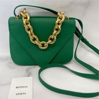 ãããã¬(Bottega Veneta) ã·ã§ã«ããŒããã°(ã¬ãã£ãŒã¹)ïŒã°ãªãŒã³ ...