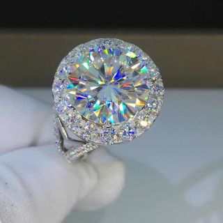 newデザイン】豪華仕様 モアサナイト リング K18WG - evotiendas.com