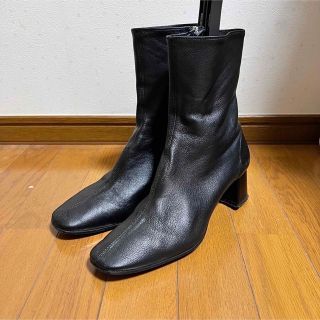 ザラ(ZARA)のZARA 本革 レザーショートブーツ 39 25cm(ブーツ)