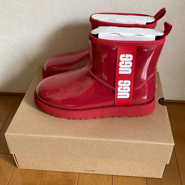 UGG(アグ)のUGG 新品 クラシック クリア ミニ レディースの靴/シューズ(ブーツ)の商品写真