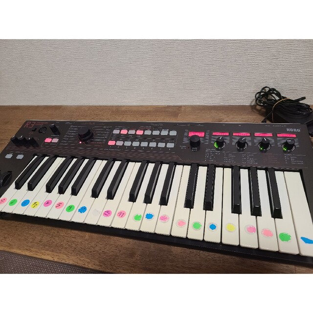 コルグ KORG R3 SYNTHESIZER/VOCODER 2022人気特価 72.0%OFF noxcapital.de