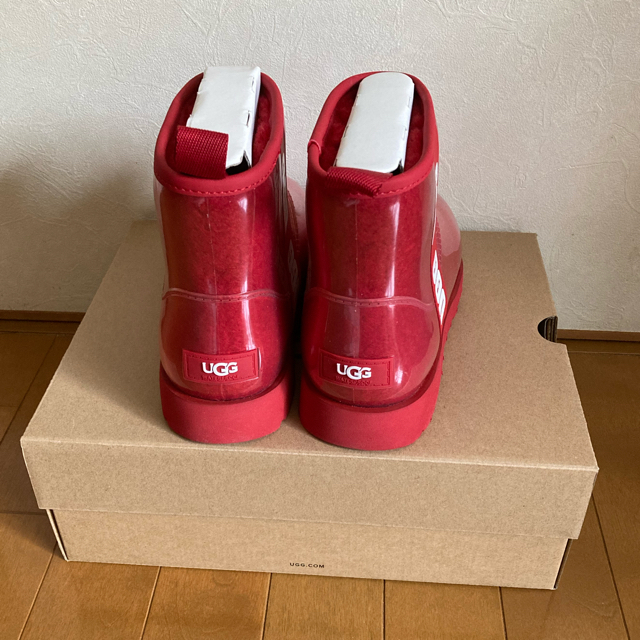 UGG(アグ)のUGG 新品 クラシック クリア ミニ レディースの靴/シューズ(ブーツ)の商品写真