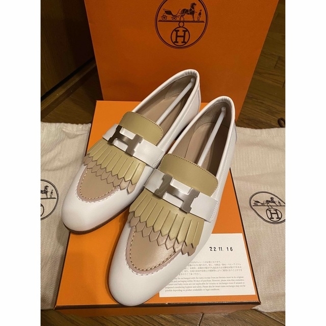 新品HERMESエルメス モカシンロワイヤル37.5 新品HERMESエルメス モカシンロワイヤル37.5