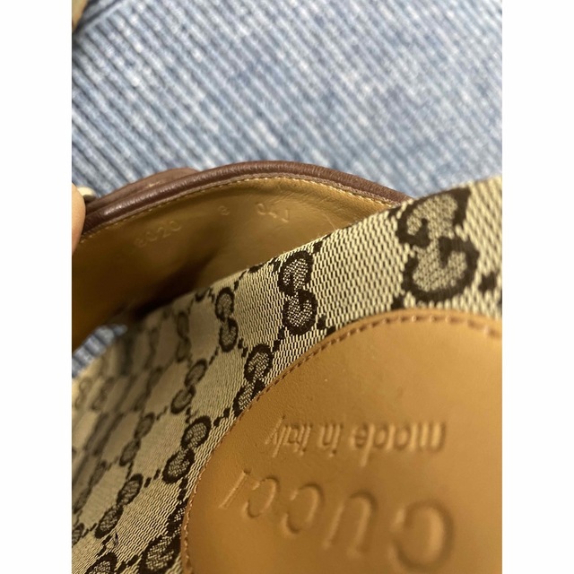Gucci(グッチ)の正規品GUCCIサンダル メンズ ロゴ柄 メンズの靴/シューズ(サンダル)の商品写真