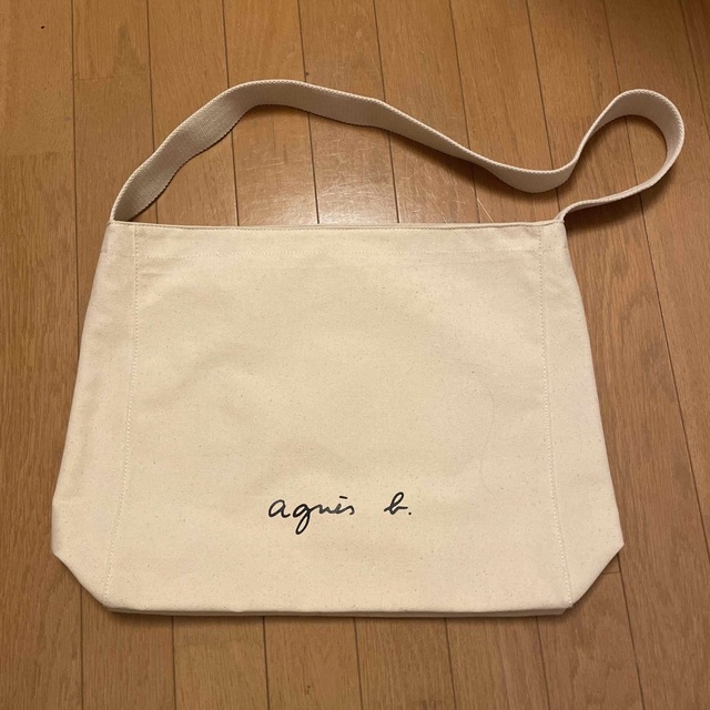 agnes b.(アニエスベー)のアニエスベー ショルダーバッグ メンズのバッグ(ショルダーバッグ)の商品写真