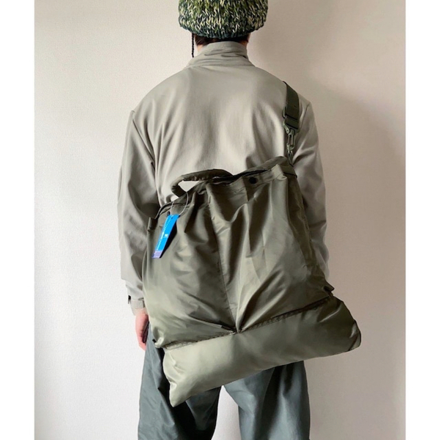 復刻物 usaf 米軍モデル セージグリーン ナイロン ヘルメットバッグ メンズのバッグ(ショルダーバッグ)の商品写真