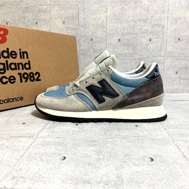 日本未入荷 海外限定品 新品未使用 NEW BALANCE M730GBNスニーカー