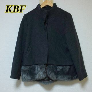 ケービーエフ(KBF)の【美品‼️】KBF ケービーエフ ダッフルコート ショートファーコート(ダッフルコート)