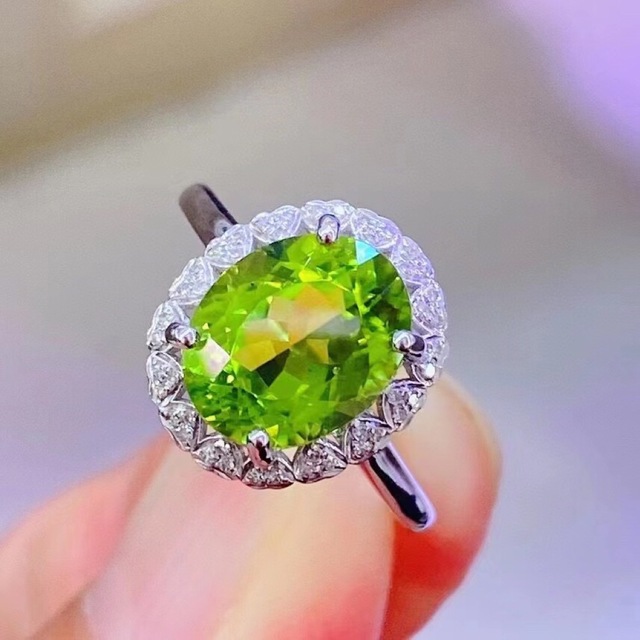 ⭐天然  ペリドット ダイヤ リング k18 4.2ct