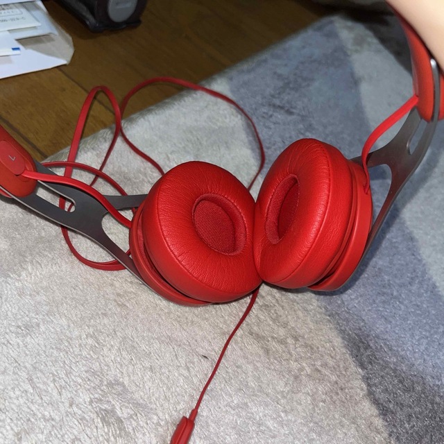 Beats(ビーツ)のBeats ヘッドホン　ヘッドフォン　有線タイプ スマホ/家電/カメラのオーディオ機器(ヘッドフォン/イヤフォン)の商品写真