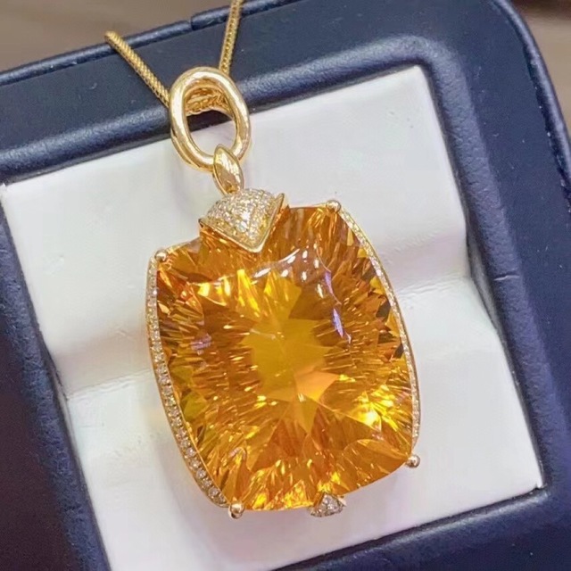 ⭐天然 シトリン ダイヤ ペンダントトップ k18 33.8ct