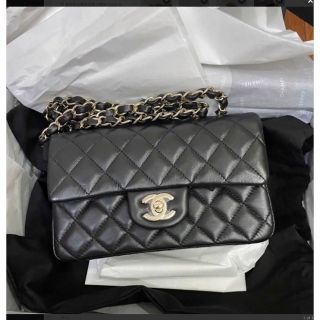 シャネル(CHANEL)の奇跡♥CHANEL  ミニフラップ  バック   マトラッセ(ショルダーバッグ)