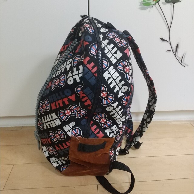 サンリオ(サンリオ)のHELLO KITTY リュックサック バックパック レディースのバッグ(リュック/バックパック)の商品写真