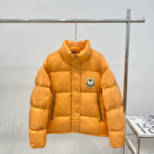 ブランドのギフト MONCLER - 【新品未使用・送料込み】MONCLER PALM