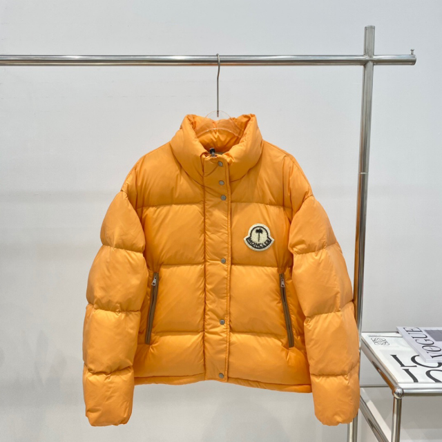 2022春夏新作】 - MONCLER 【新品未使用・送料込み】MONCLER ダウン