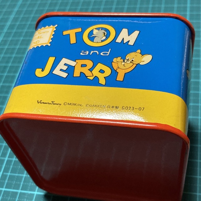 TOM and JERRY トムとジェリー 貯金箱 エンタメ/ホビーのおもちゃ/ぬいぐるみ(キャラクターグッズ)の商品写真