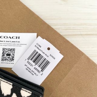 超最新作新品 COACH コーチ 折り財布 アニマル ブラック