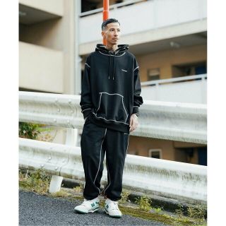 サブサエティ(Subciety)の【BLACK】Subciety/(U)COLOR STITCH SWEAT PANTS(その他)