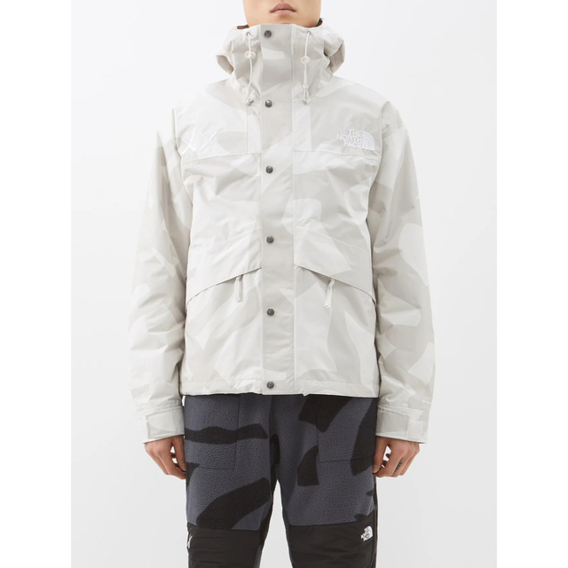 約71cm袖丈THE NORTH FACE KAWS レトロ 1986 マウンテンジャケット