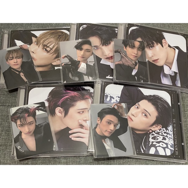 ATEEZ 通常盤 トレカ 16枚 & クリアトレカ コンプリート www ...