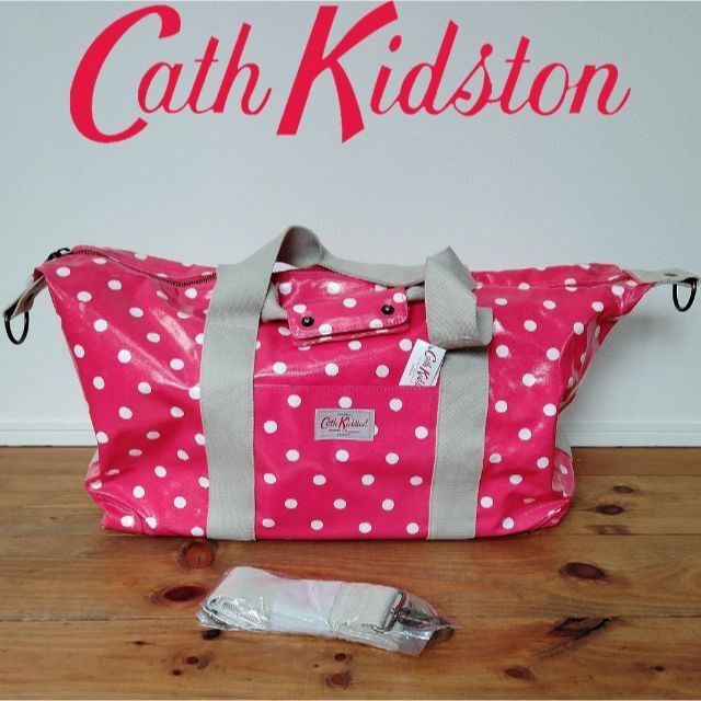 Cath Kidston(キャスキッドソン)の【新品】 キャスキッドソン ラゲッジバッグ スポットレッド レディースのバッグ(ボストンバッグ)の商品写真