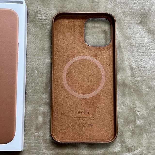 Apple(アップル)のiPhone 12 Pro Max Leather Case / サドルブラウン スマホ/家電/カメラのスマホアクセサリー(iPhoneケース)の商品写真