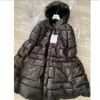 モンクレール(MONCLER)の専用　Moncler congloue ラスト1点(ダウンジャケット)