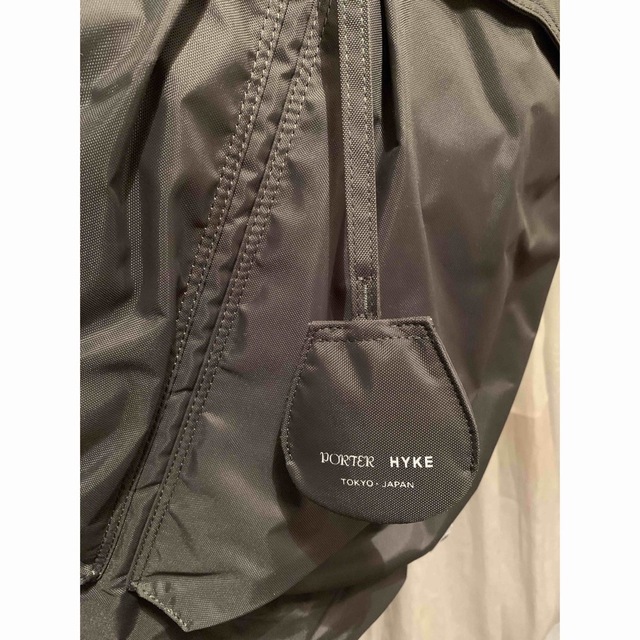 HYKE(ハイク)のPORTER × HYKE  HELMET BAG (LARGE) メンズのバッグ(ショルダーバッグ)の商品写真