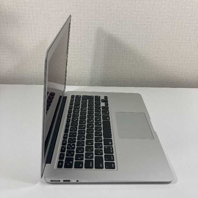 Apple MacBook Air Core i5 ノートパソコン （G17） 3