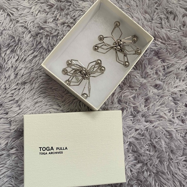 TOGA PULLA(トーガプルラ)のTOGA PULLA(トーガプルラ)  スパークルイヤリング レディースのアクセサリー(イヤリング)の商品写真