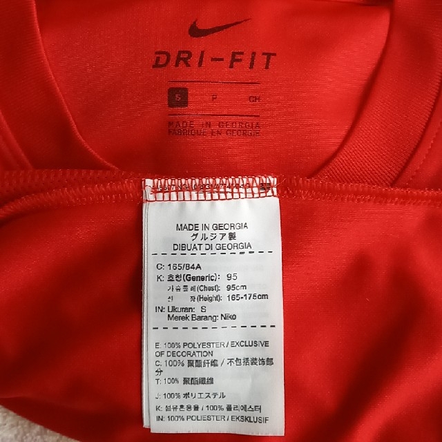 NIKE(ナイキ)のNIKE　Tシャツ　DRI-FIT  AUTHENTIC FOOTBALL  M レディースのトップス(Tシャツ(半袖/袖なし))の商品写真
