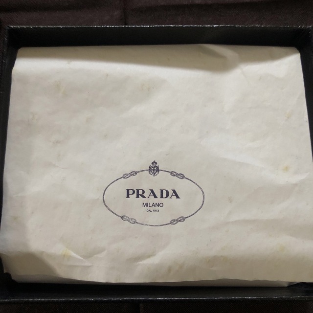 PRADA(プラダ)のPRADA プラダ　財布　小銭入れ レディースのファッション小物(コインケース)の商品写真