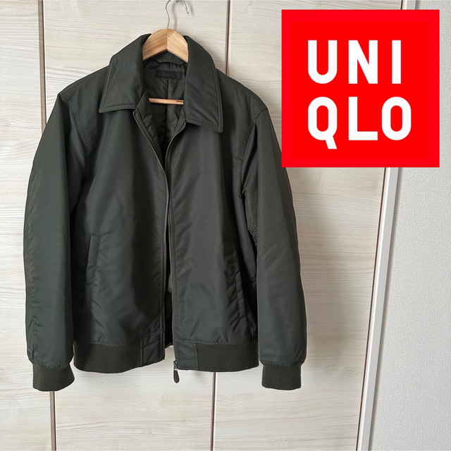 UNIQLO(ユニクロ)のUNIQLOユニクロのカーキのフライトジャケット メンズのジャケット/アウター(フライトジャケット)の商品写真