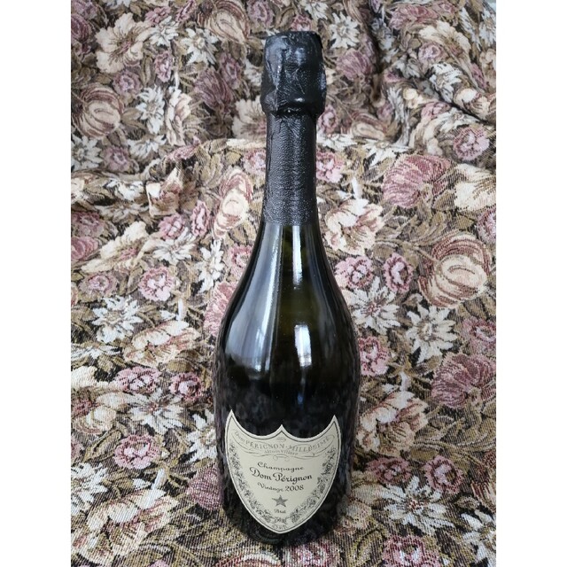 Dom Pérignon(ドンペリニヨン)のドン ペリニヨン/ Champagne Blanc Vi 食品/飲料/酒の酒(シャンパン/スパークリングワイン)の商品写真