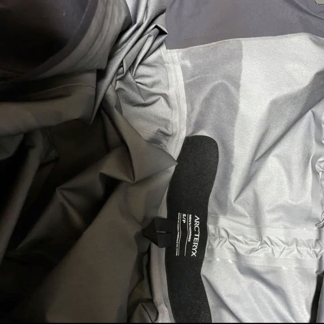 ARC'TERYX - アークテリクス ベータ SV sサイズ Arc'teryx beta