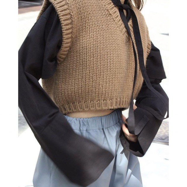 限定品お得 22AW Vネック ニット SRa9n-m77558848212 cristaseya