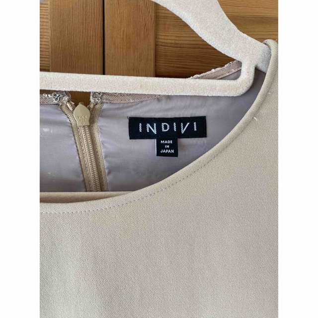 INDIVI(インディヴィ)のINDIVI ワンピース　ドレス レディースのワンピース(ひざ丈ワンピース)の商品写真